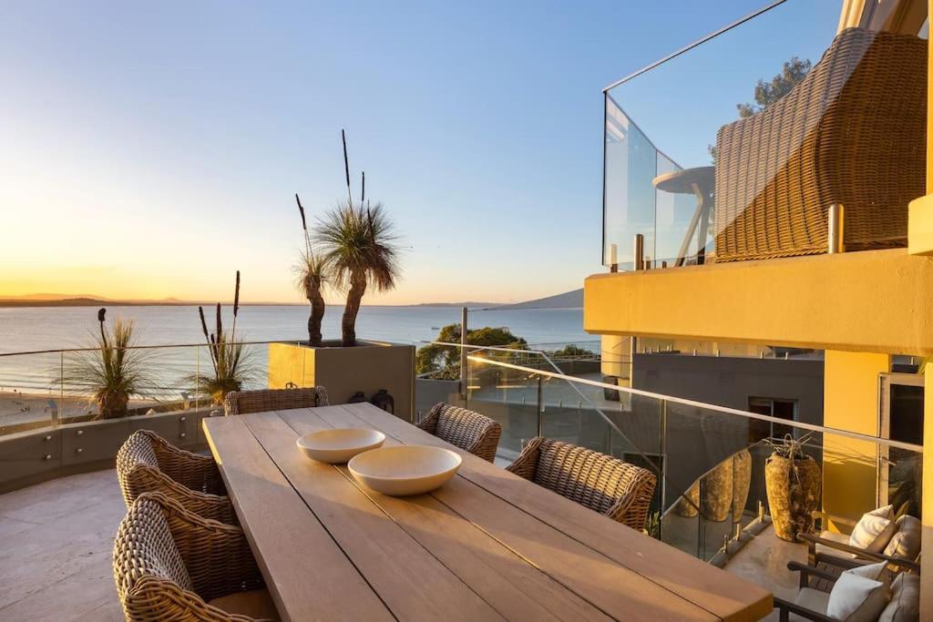 Apartamento Lavish Hastings Luxury, Breathtaking Views Noosa Heads Exterior foto