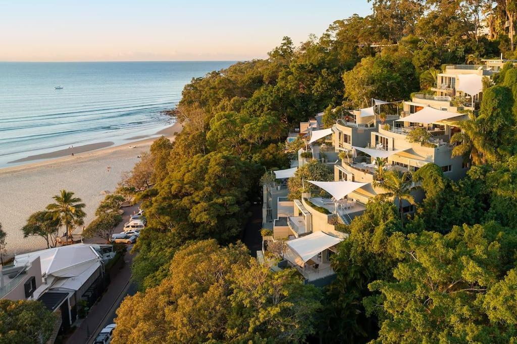 Apartamento Lavish Hastings Luxury, Breathtaking Views Noosa Heads Exterior foto